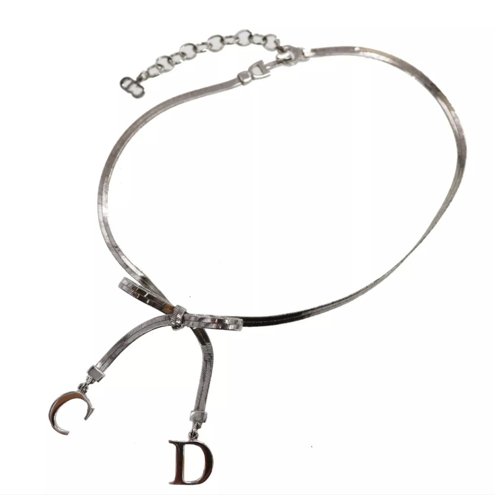 Christian Dior CD Logo Bow Used Necklace Choker Silver Vintage/ Gorgeous… - Picture 2 of 5